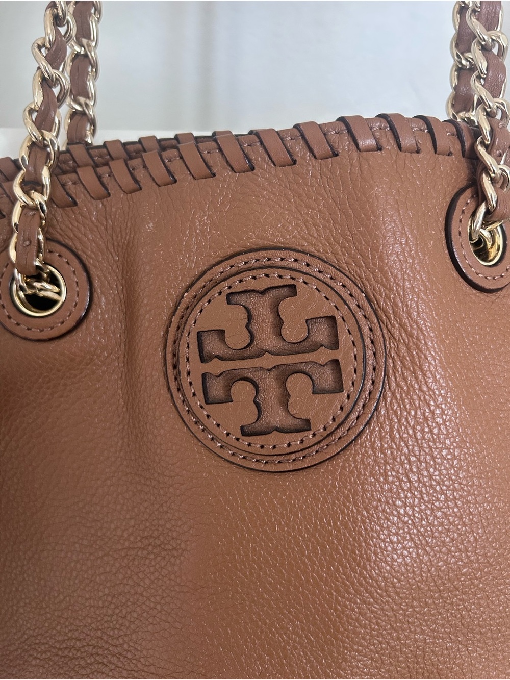 Tory Burch Cognac Leather Chain-Trim Shoulder Bag out
